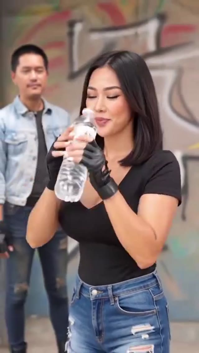 爱情侦探热线海报