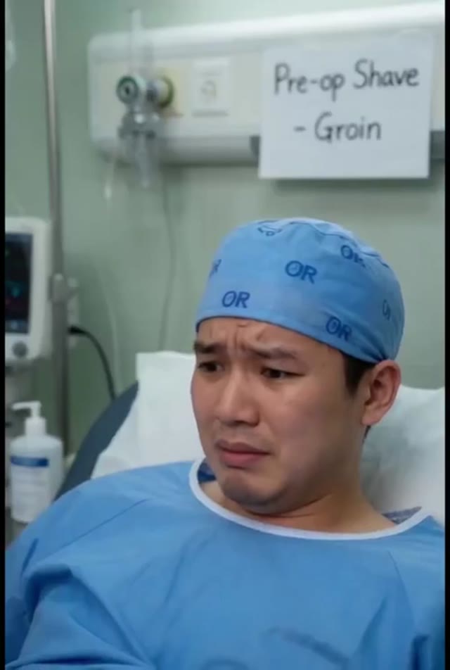 绝美护士制服诱惑海报